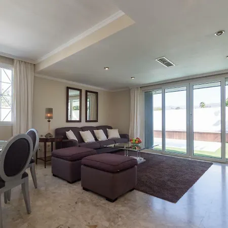 Villa Blanca *