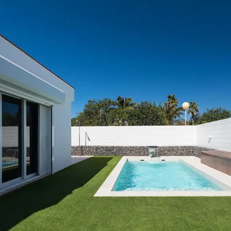 Villa Blanca Villa *